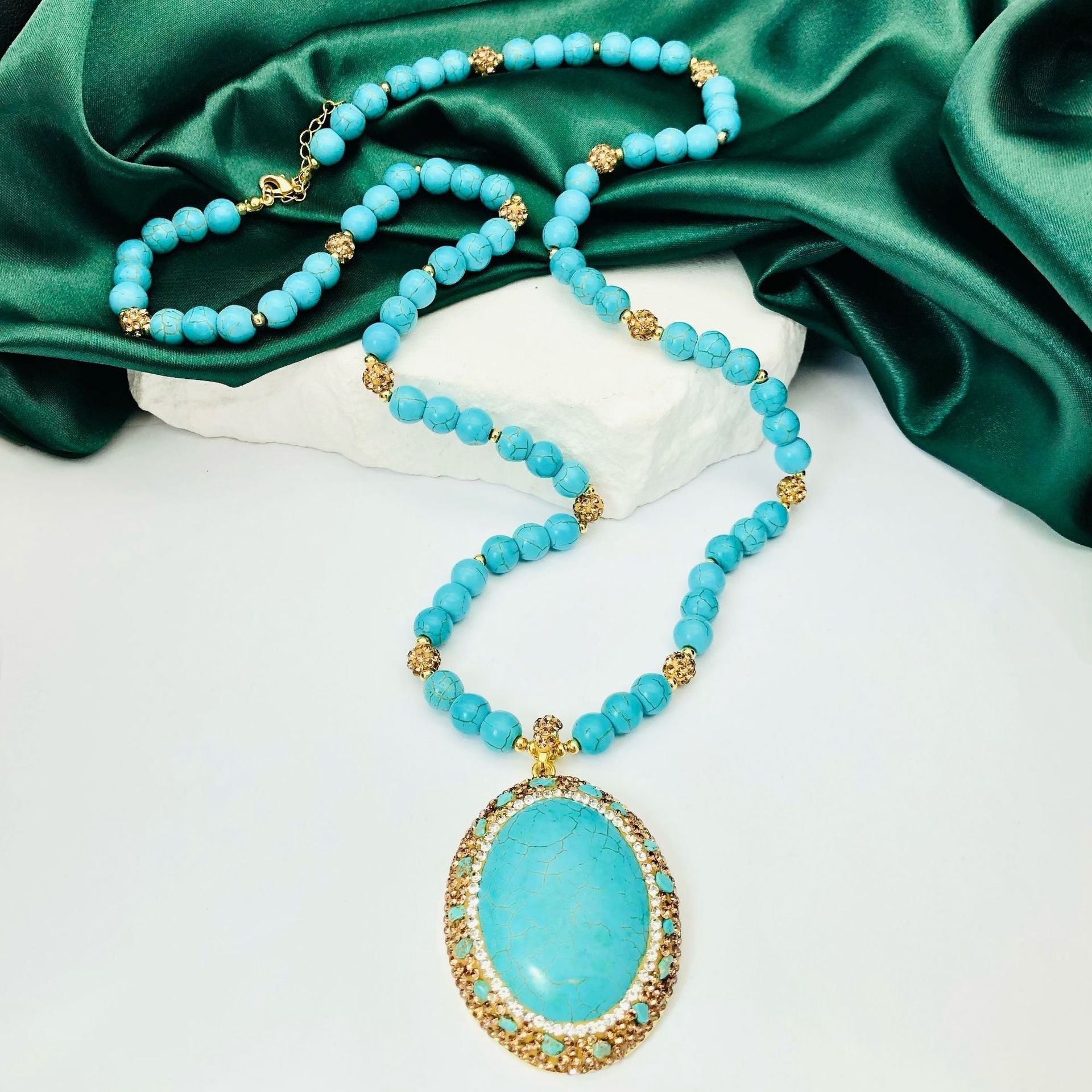 Natural turquoise pendant necklace in 51cm - 60cm | Handmade Tibetan by Namtso Arte