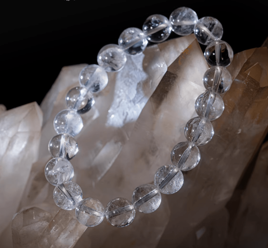 Tibet Himalayan white crystal clear Quartz Healing Bracelet in S 6.75 - 8 inch | Handmade Tibetan bracelet by Namtso Arte