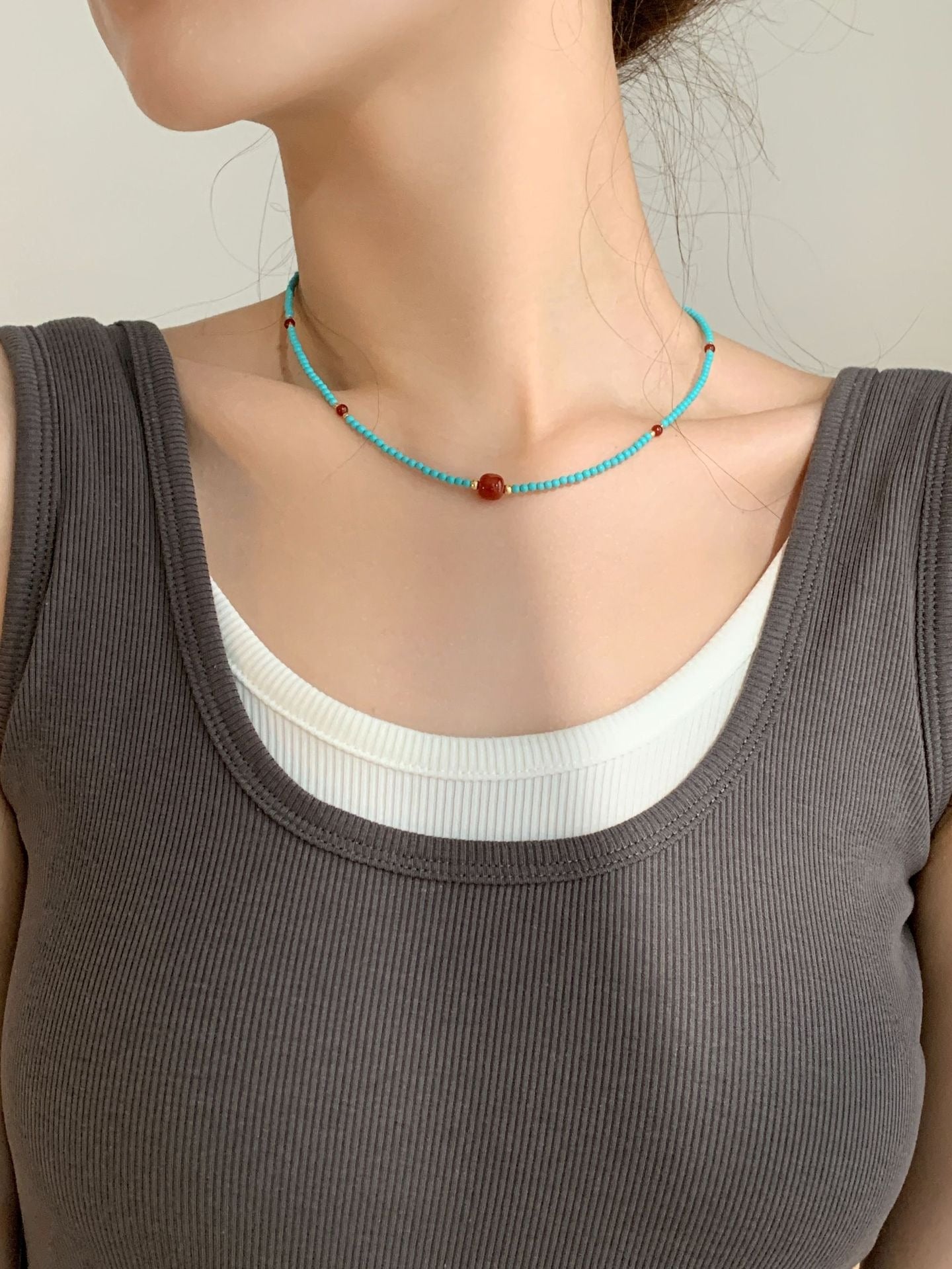 Turquoise and red agate beaded necklace in 41cm - 50cm | Handmade Tibetan by Namtso Arte